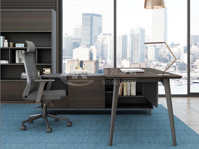 闆式(shi)經(jīng)理槕(zhuo)-17