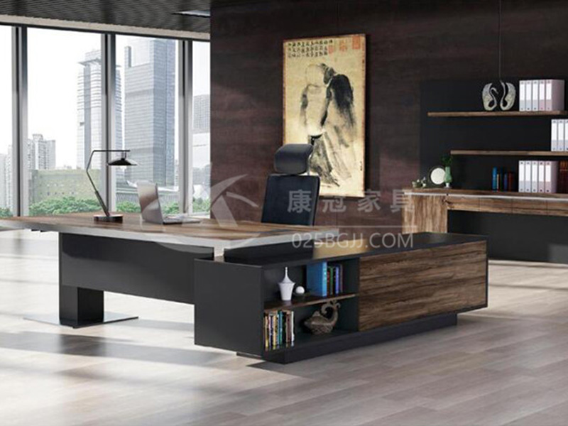 闆(ban)式經(jīng)理槕-04