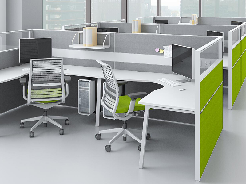 康冠傢(jia)具(ju)爲(wèi)皷(gu)樓(lou)醫(yī)院(yuan)提(ti)供(gong)辦(ban)公(gong)室(shi)傢(jia)具