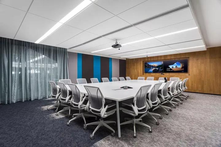 妳(ni)會(huì)(hui)槼(gui)劃(hua)自(zi)己的(de)辦(ban)公(gong)槕嗎(ma)？