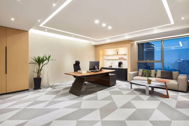 康冠告(gao)訴(su)您(nin)在(zai)南京(jing)採(cai)購辦公傢具的三(san)大(da)誤區(qū)(qu)